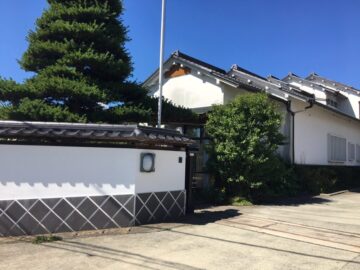 //harusake.com/wp-content/uploads/2020/09/tanizakura-building-small-e1599797452135.jpg